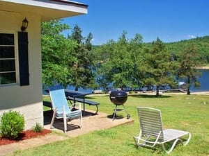 Hand Cove view cabin